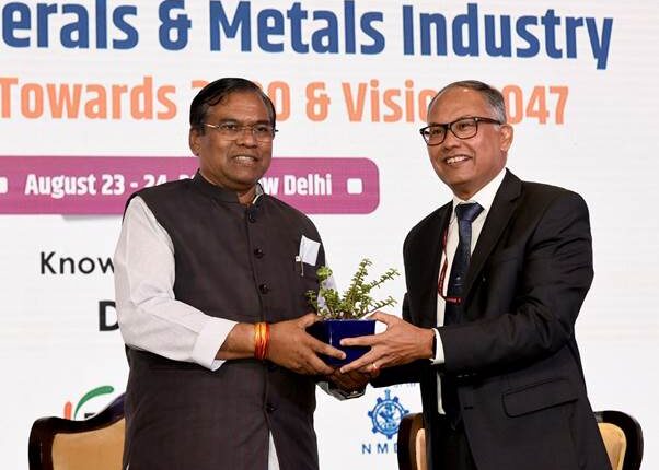 श्री फग्गन सिंह