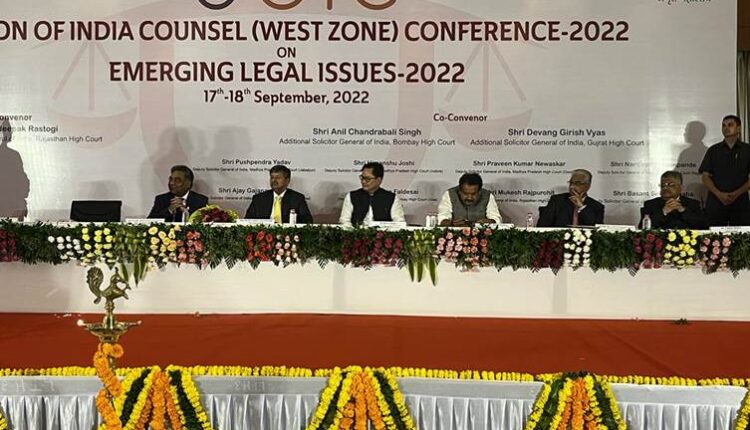 श्री किरण रिजिजू