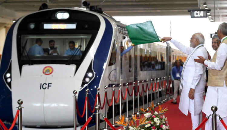 वंदे भारत एक्सप्रेस